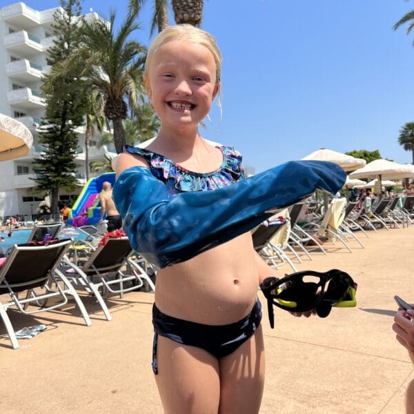 !cid_5b82ee9e-3236-4ea0-93d7-6a2283f96de1@EURP195_PROD_OUTLOOK